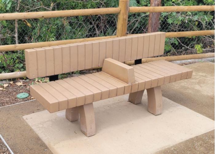 422 - Backed bench w/lines, 72