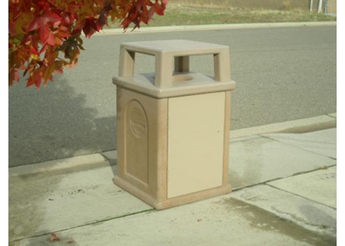 507 - Square Receptacle, Round Deposit