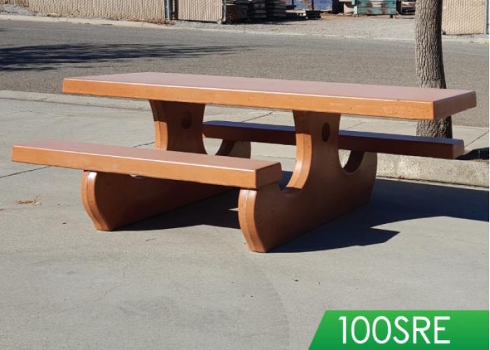 92" Picnic tables w/round legs