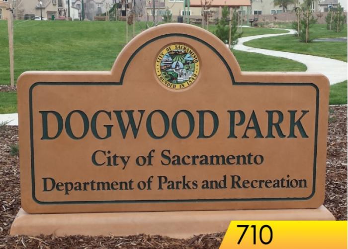 710 - 7' Rectangle w/Round Top